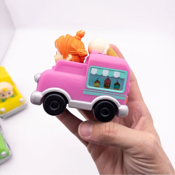 Cocomelon JJ + Yoyo Mini Vechile Lot Of 3 School Bus Ice Cream Truck Recycling - Picture 5 of 16